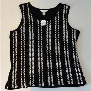 New Christopher & Banks Size XL Women’s Tank Top Crochet Front Black White Lined